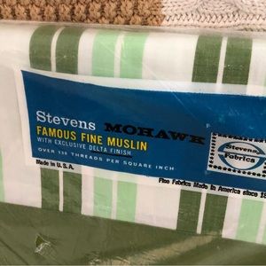 70's Stevens "Mohawk" Double Flat Sheet - NEW - Double Bedsheet - Double Bed
